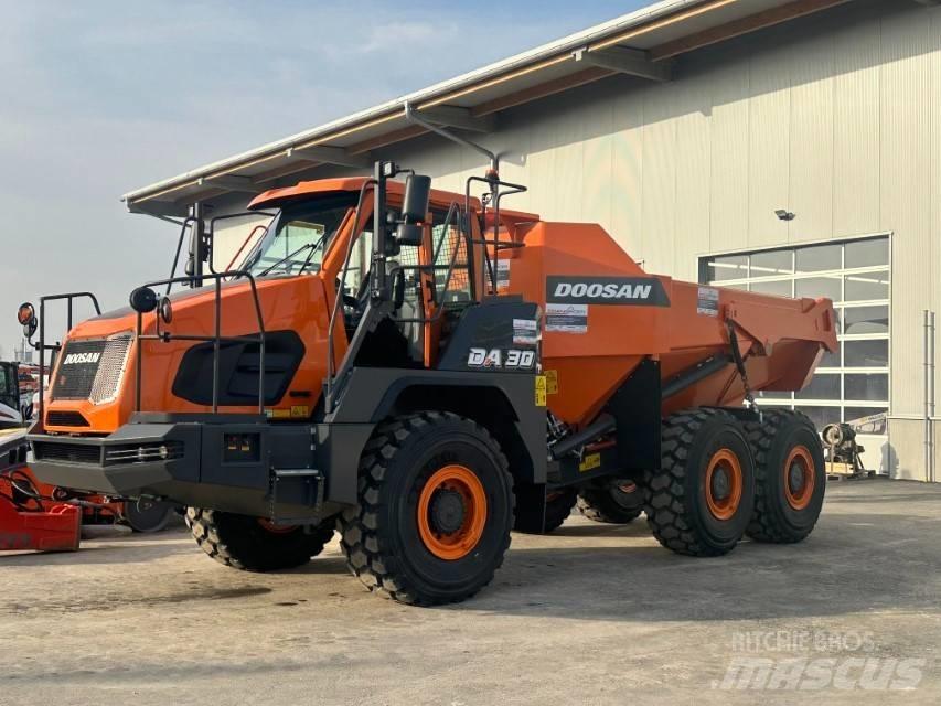 Doosan DA 30 鉸接式起吊車
