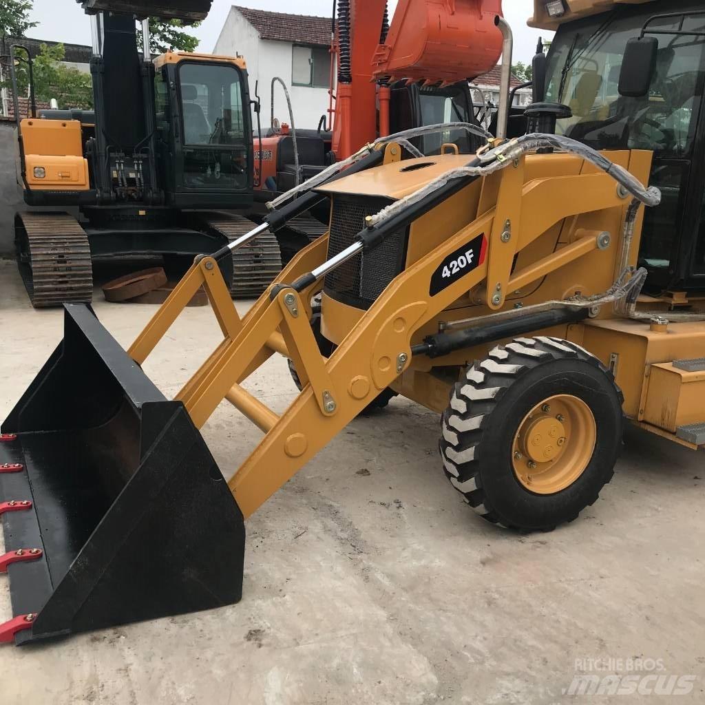 CAT 420 F 反鏟裝載機