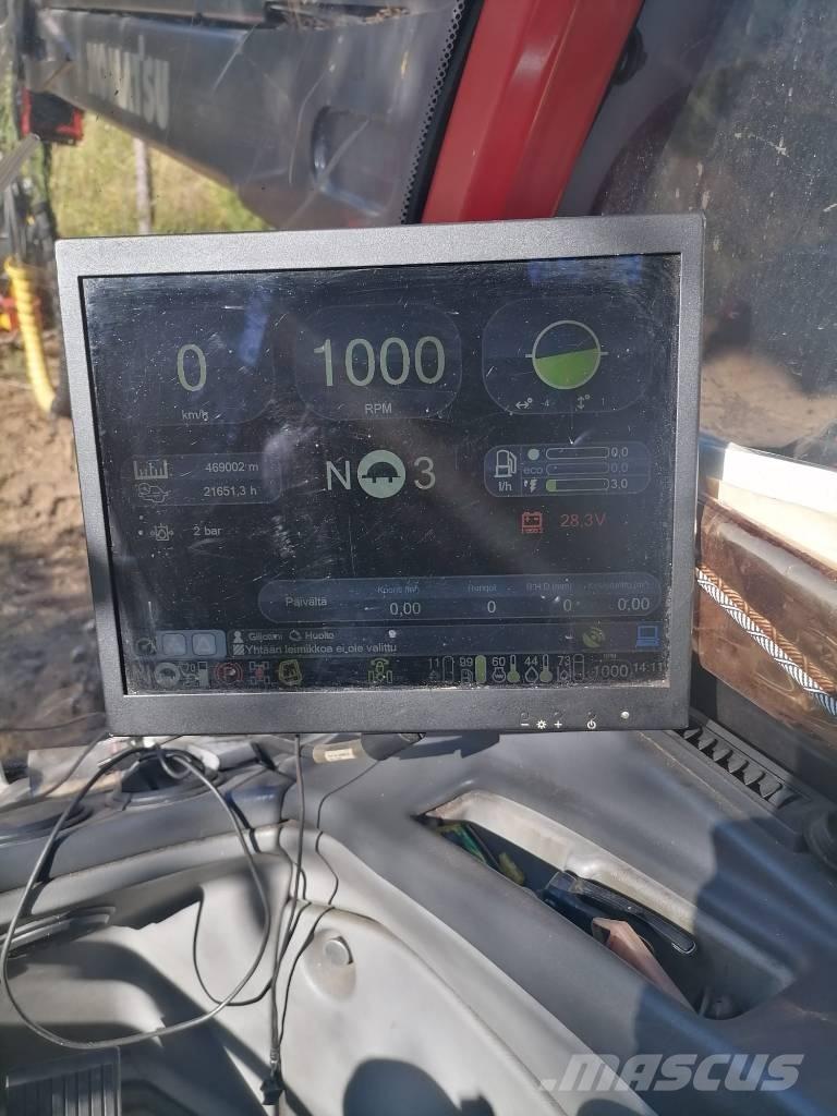 Komatsu 901 收穫機