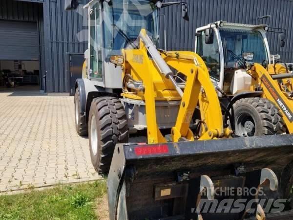 Paus SL 9075 輪胎式裝載機
