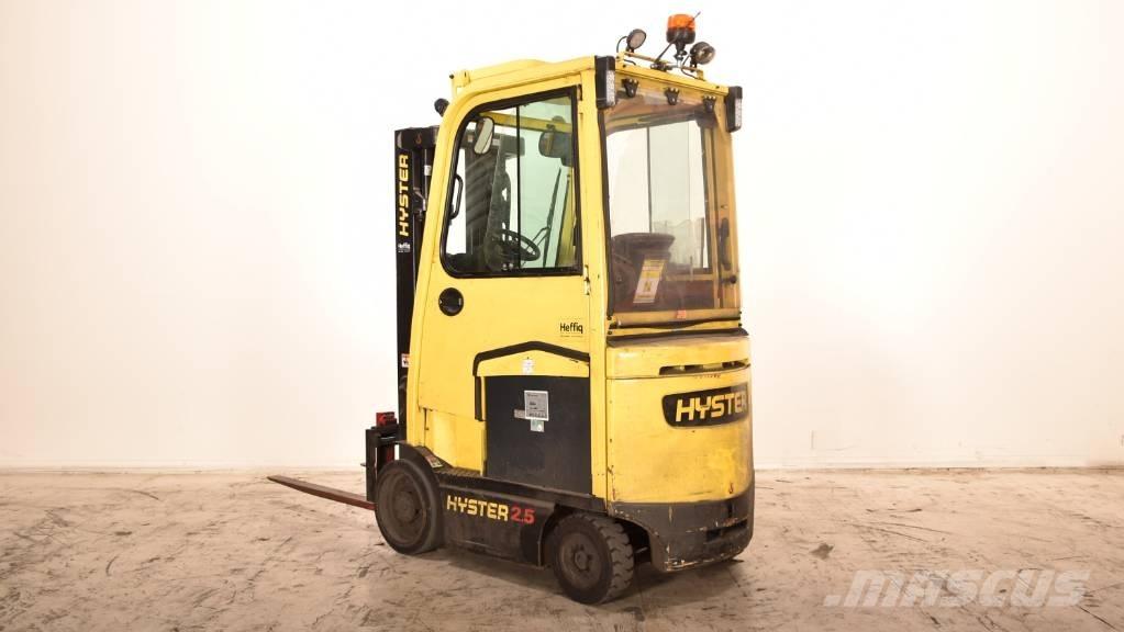 Hyster E2.5XN-80 電動堆高機
