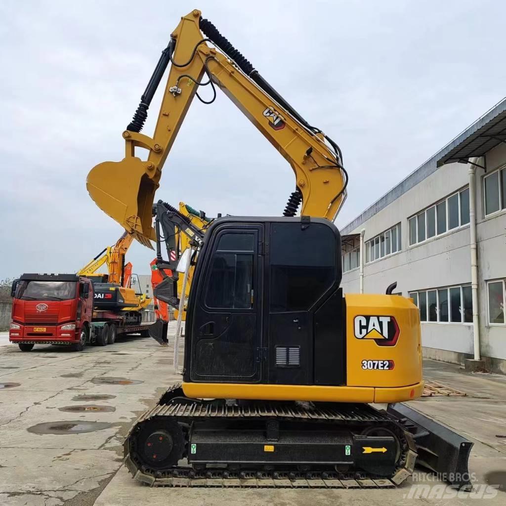 CAT 307E2 小型挖土機/掘鑿機<7t(小型挖掘機)