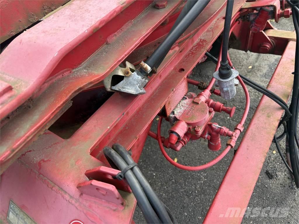 Krone konttikärry 貨櫃框架拖車