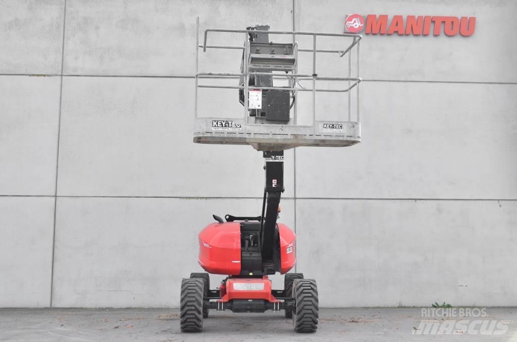 Manitou 180 ATJ 曲臂高空作業車