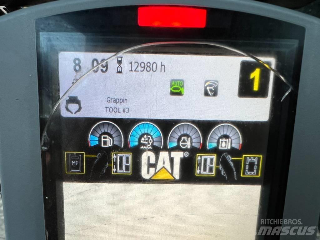 CAT MH 3022    2015    CE 廢棄物/工業用操作車