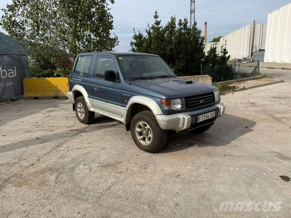 Mitsubishi Montero 汽車