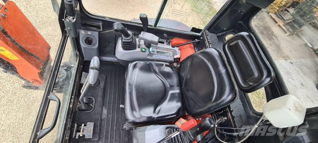 Kubota U 25-3 小型挖土機/掘鑿機<7t(小型挖掘機)