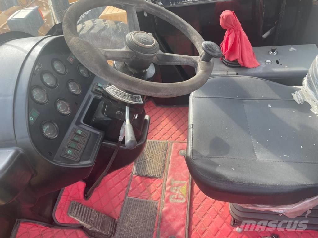 CAT 966 H 輪胎式裝載機