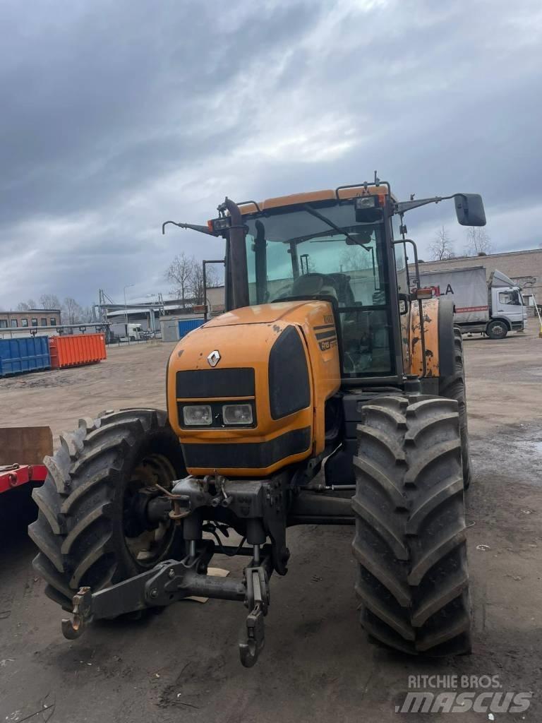 Renault 720RZ 曳引機