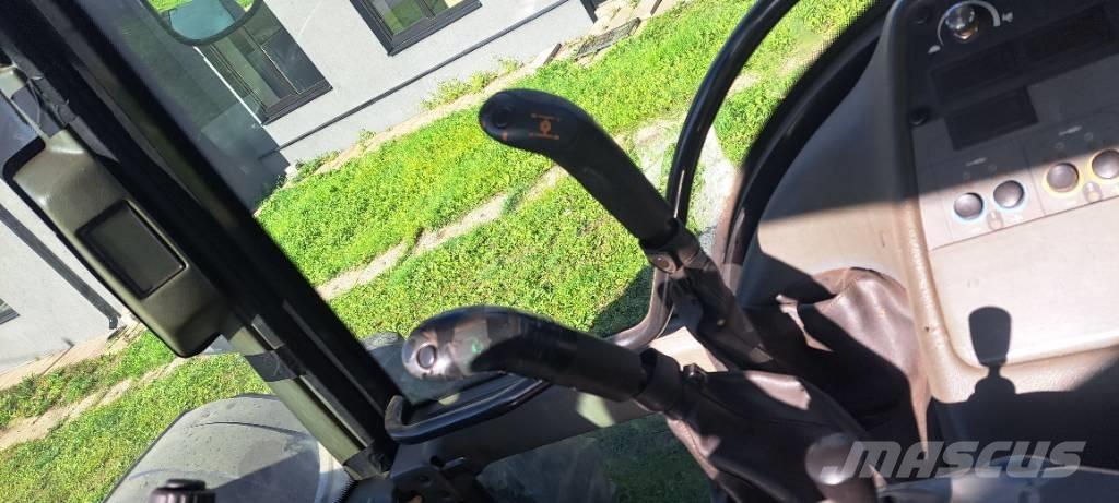 Valtra T170-4 曳引機