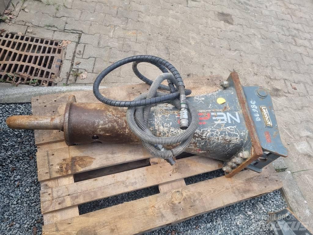 Wacker Neuson NE22 破碎機