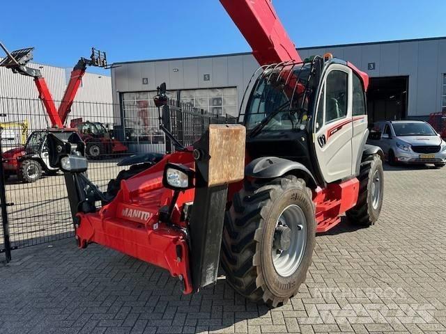 Manitou MT 1440 伸縮臂操作車