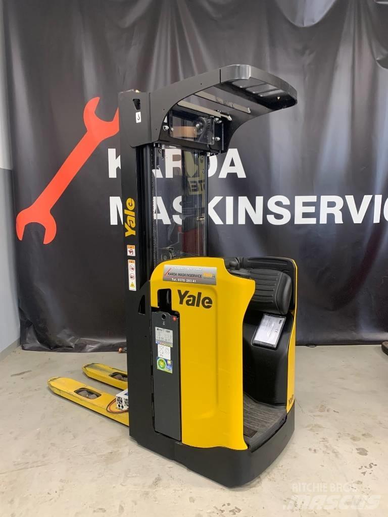 Yale MS16S 自走式堆積機