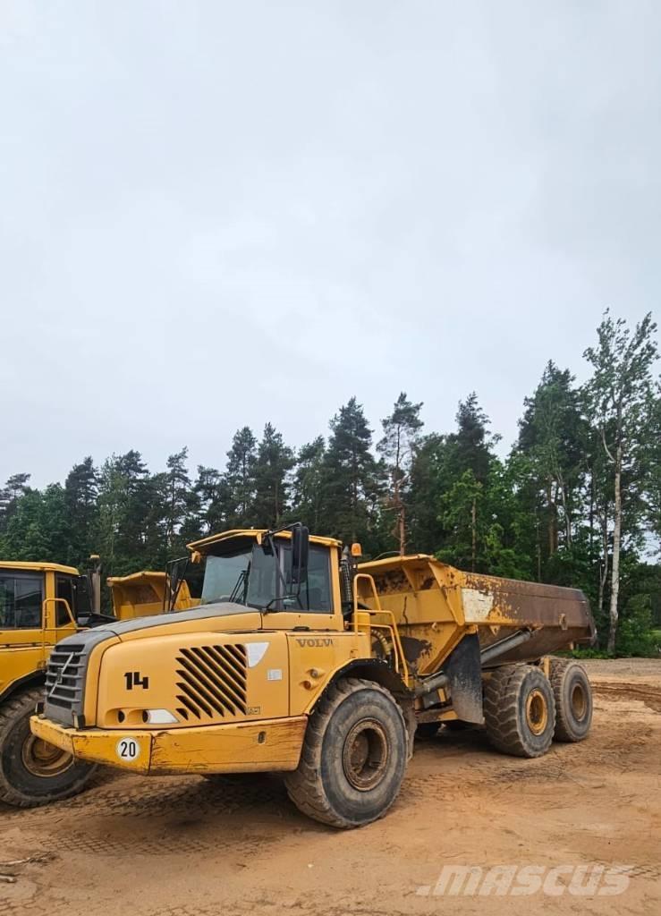 Volvo A 25 D 鉸接式起吊車