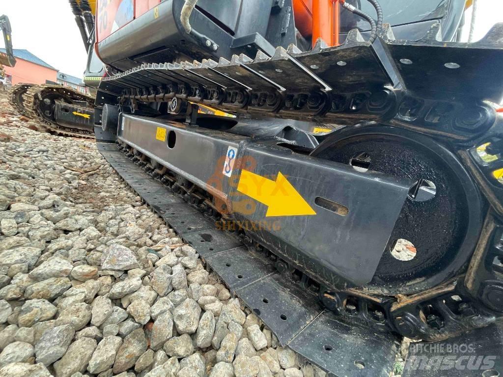 Hitachi ZX 70 中型挖土機/掘鑿機/挖掘機 7t-12t