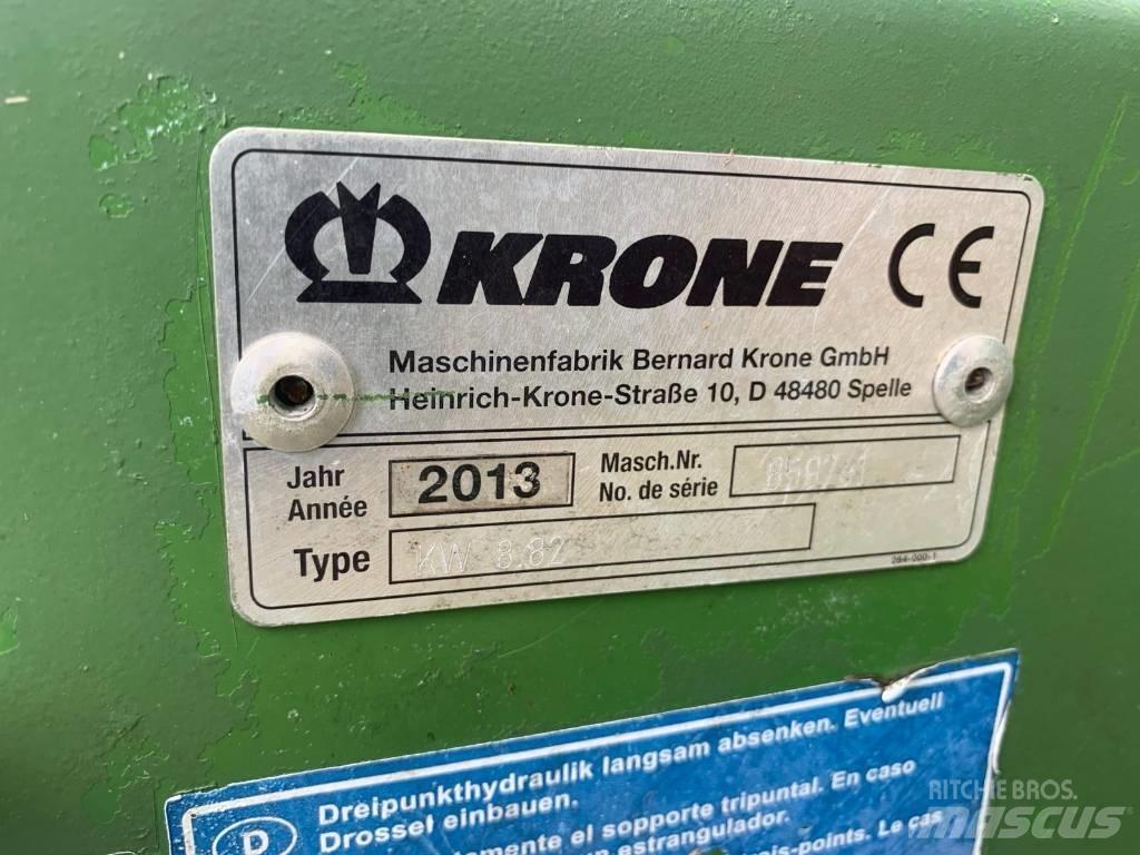 Krone KW 8.82 耙與翻草機