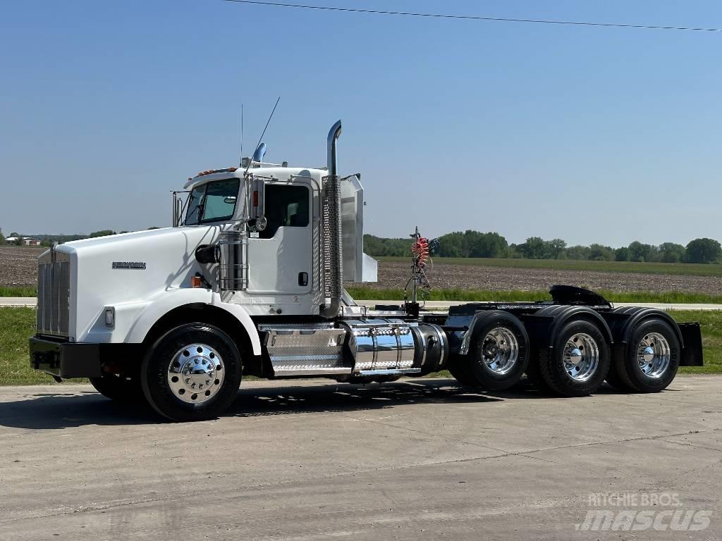 Kenworth T 800 曳引機組件