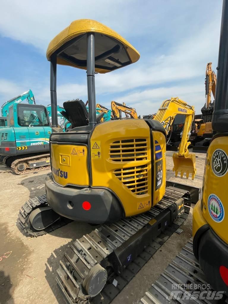 Komatsu PC30 小型挖土機/掘鑿機<7t(小型挖掘機)