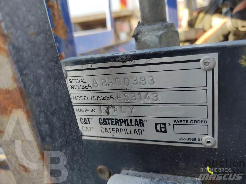 CAT AP 255 E 瀝青攤舖機/鋪路機