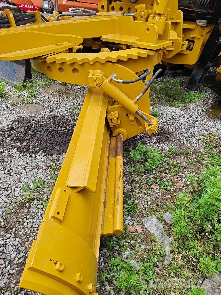 CAT 120 H 平土機