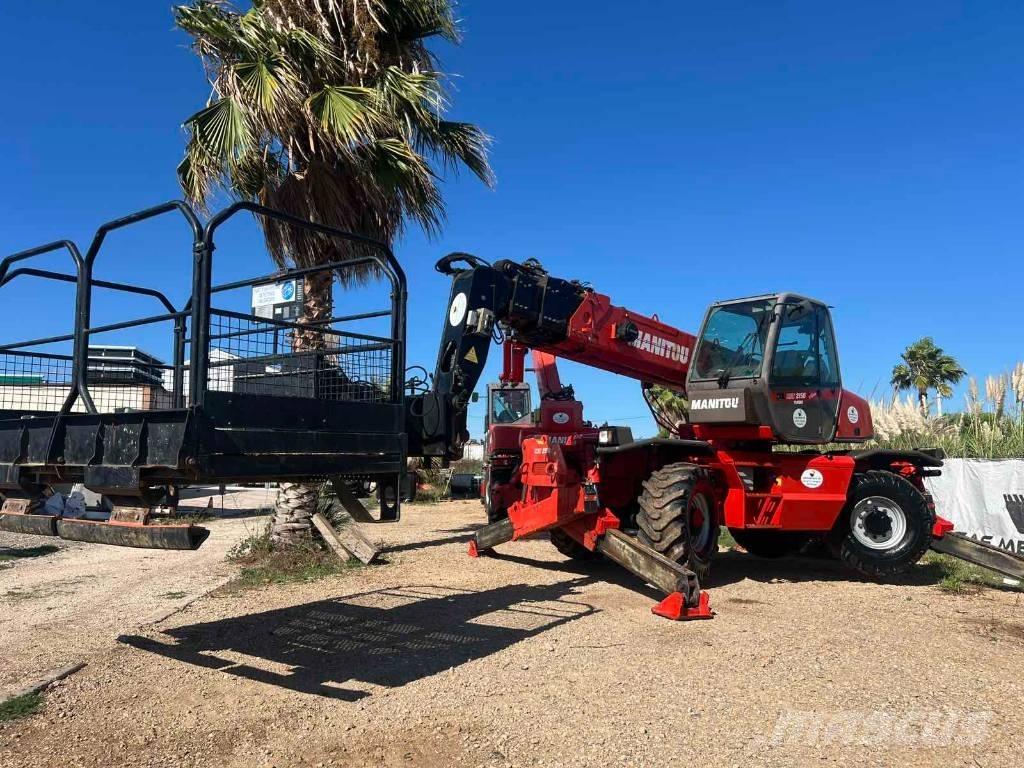 Manitou MRT 2150 伸縮臂操作車