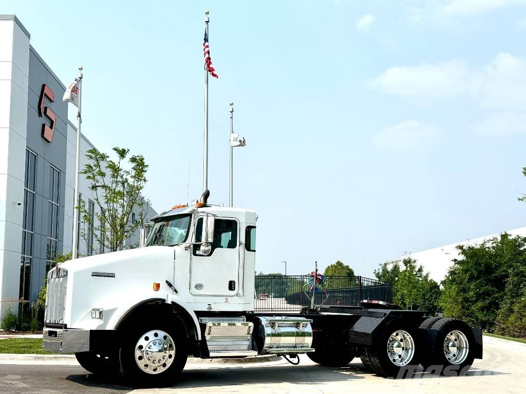 Kenworth T 800 曳引機組件