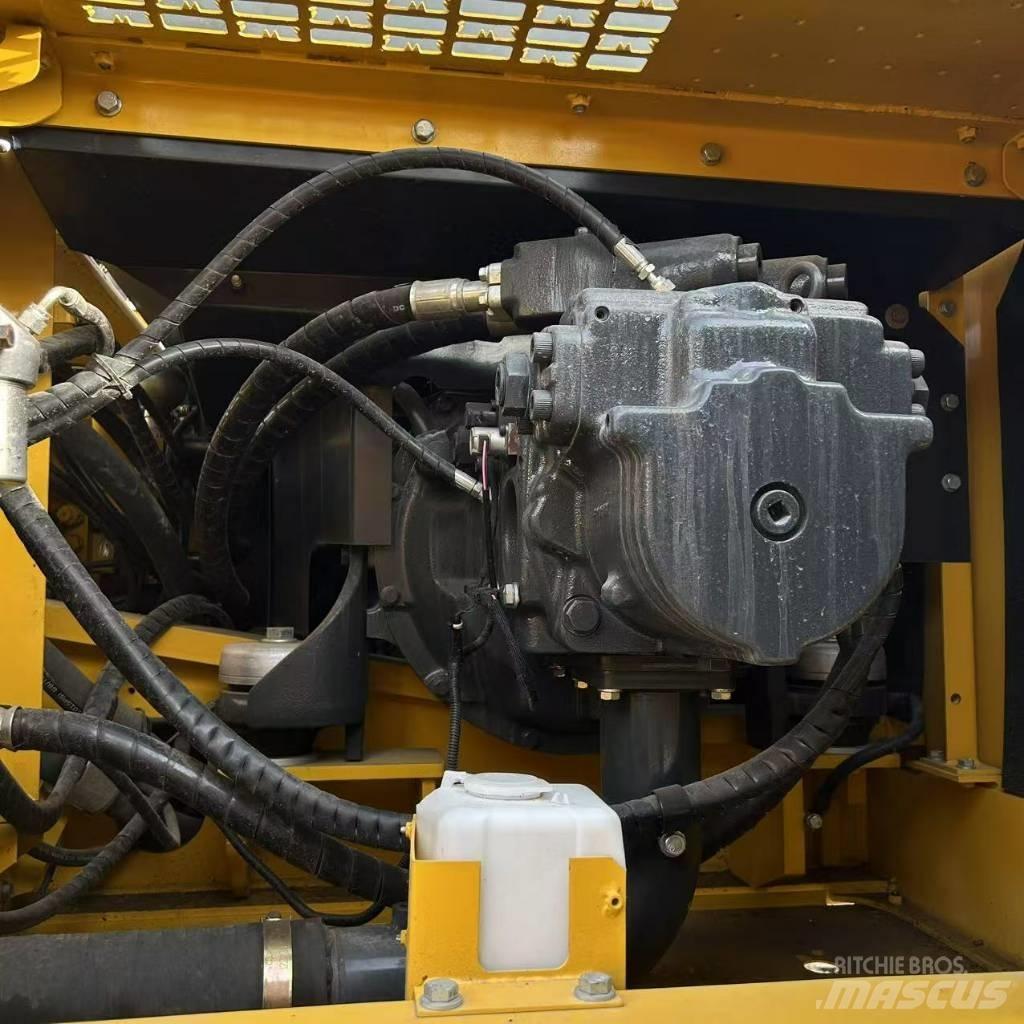 Komatsu 450 履帶式 挖土機/掘鑿機/挖掘機