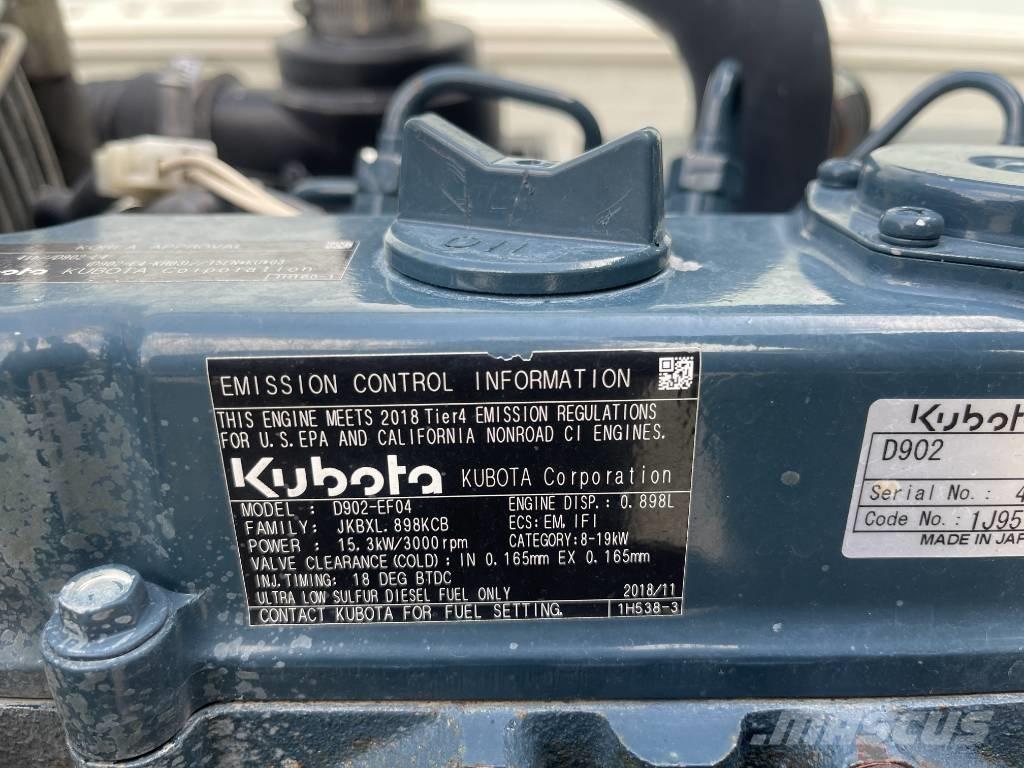 Bomag BW 100 AD M-5 雙輪滾壓機