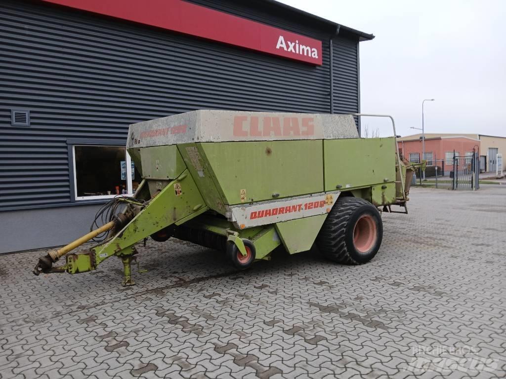 CLAAS Quadrant 1200 方形打捆機