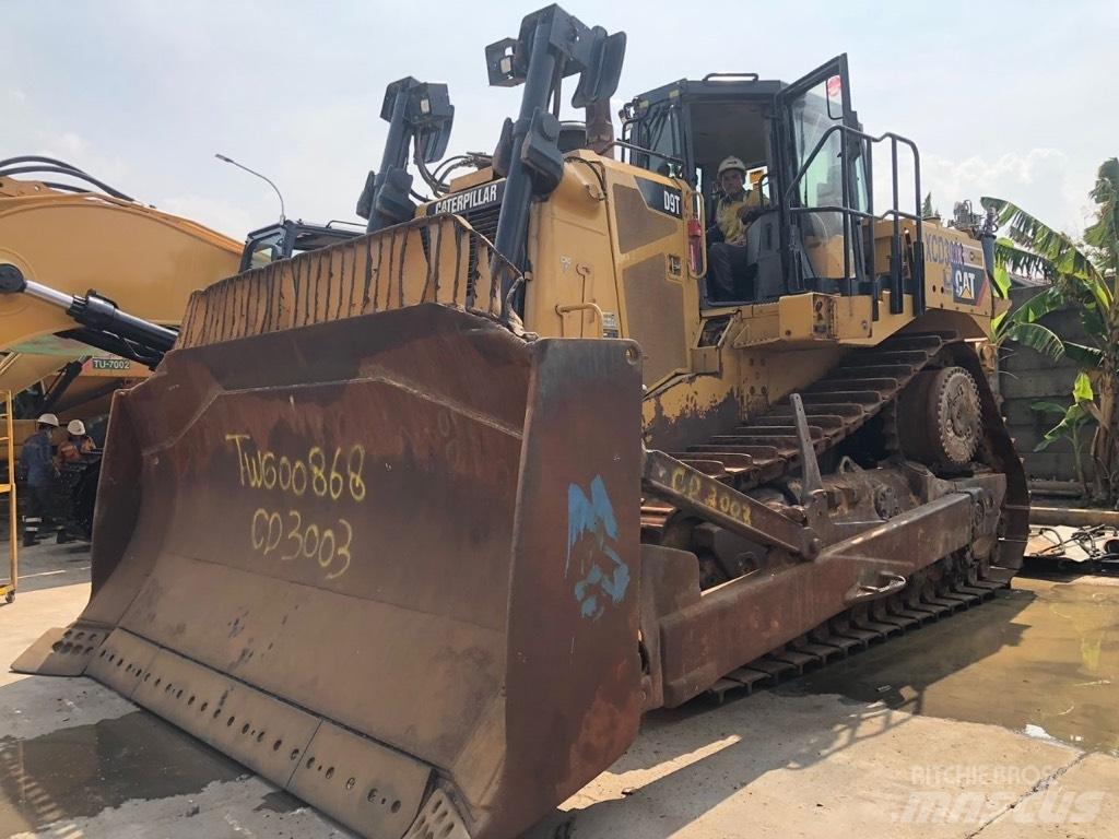 CAT D9T 履帶推土機