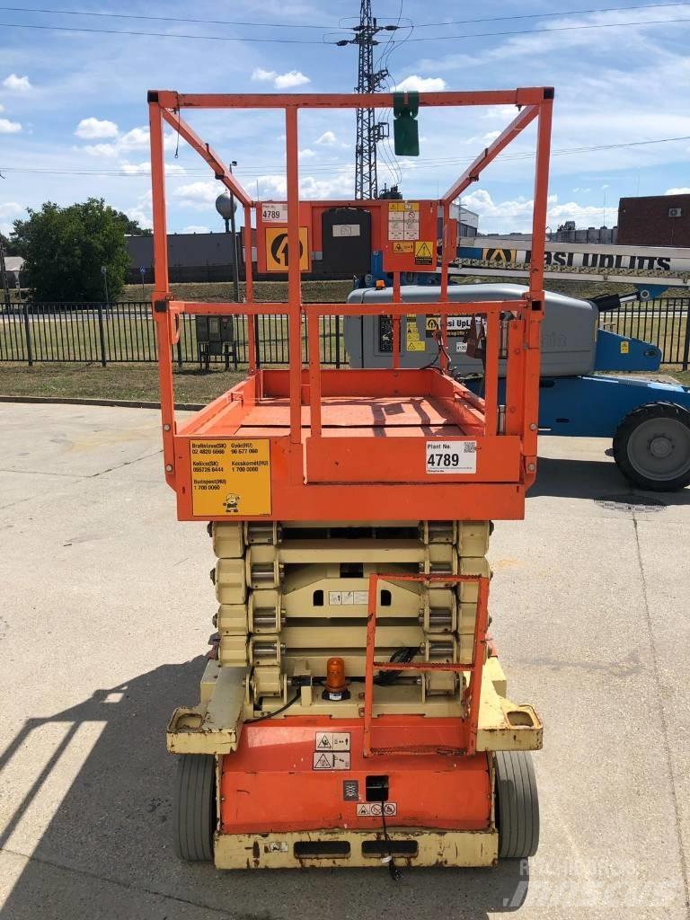 JLG 10 RS 剪式升降機