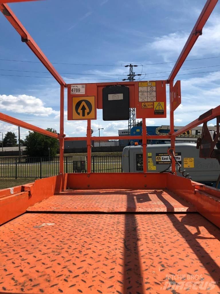JLG 10 RS 剪式升降機