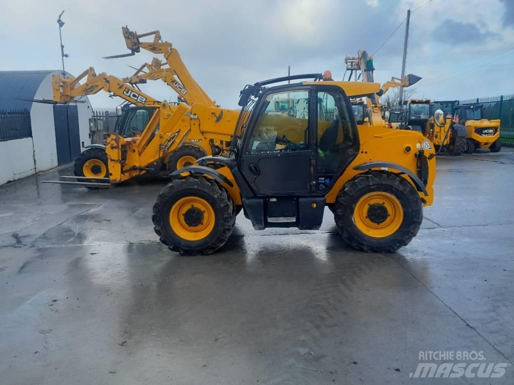 JCB 541-70 伸縮臂操作車