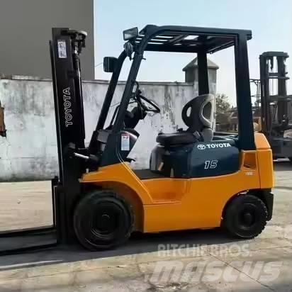 Toyota FD15 柴油卡車