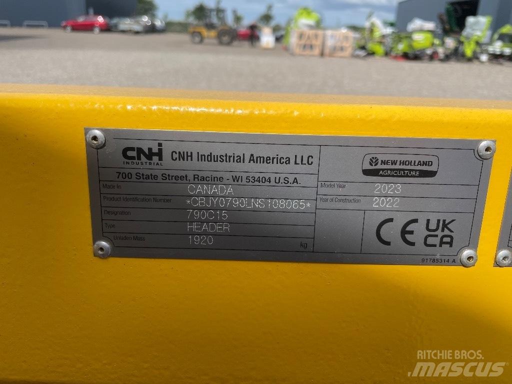 New Holland CX 8080 聯合收穫機