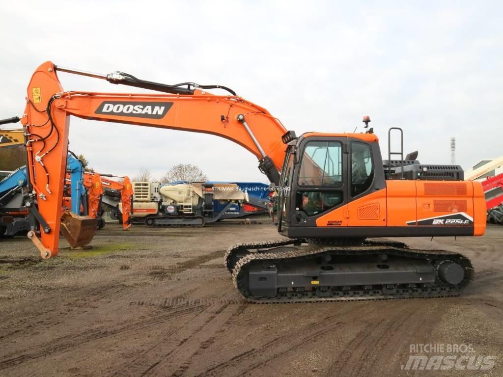 Doosan DX 225 LC-7 履帶式 挖土機/掘鑿機/挖掘機