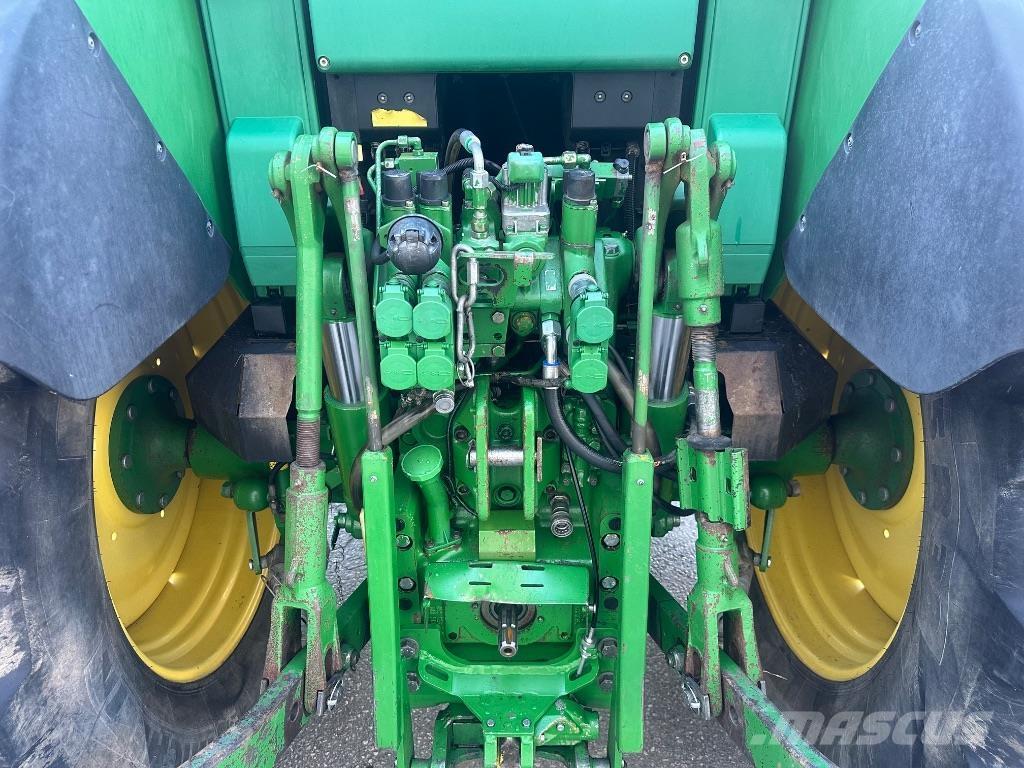 John Deere 6620 曳引機