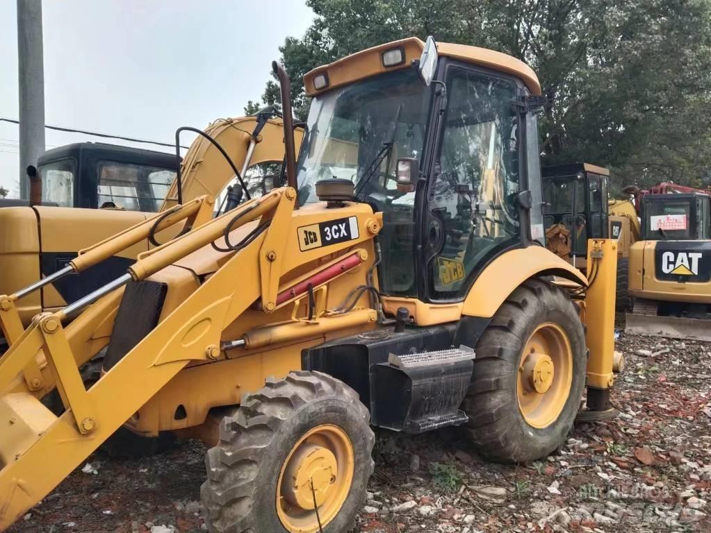 JCB 3 CX 反鏟裝載機