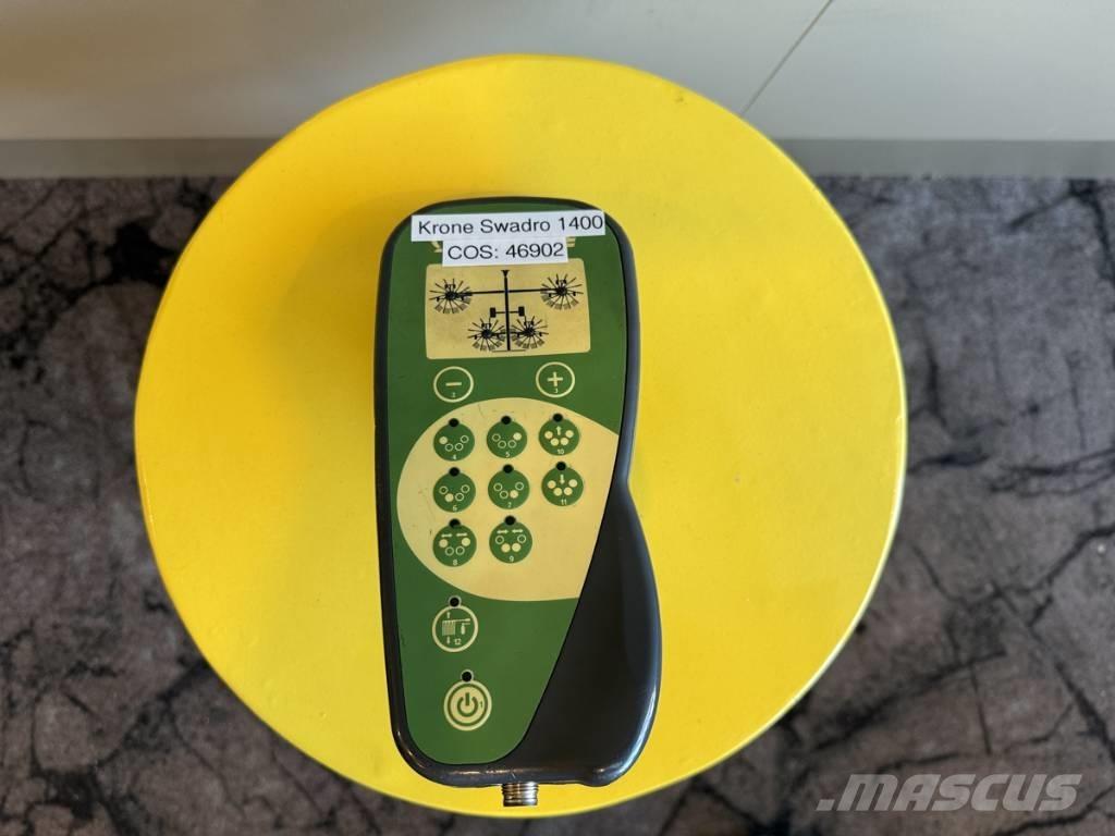 Krone Swadro 1400 堆草機