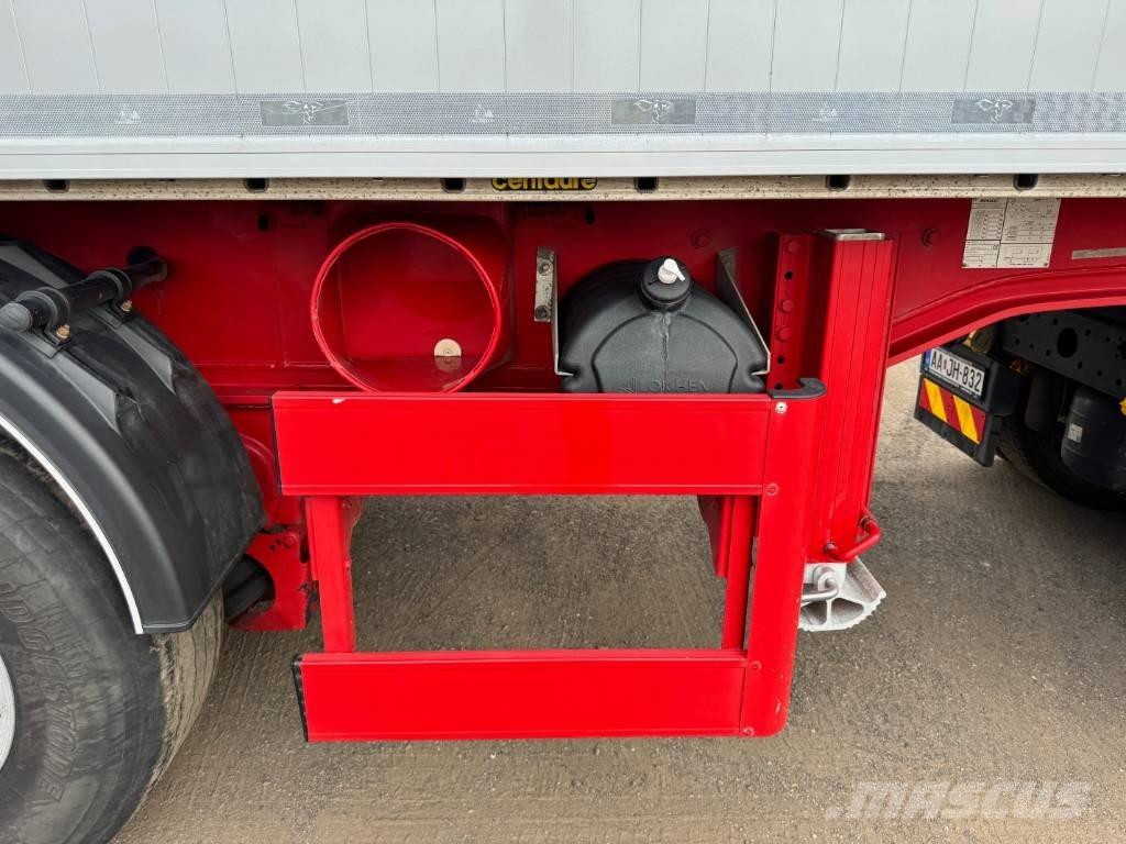 Benalu 45m3,  40.000km! 傾卸式半拖車