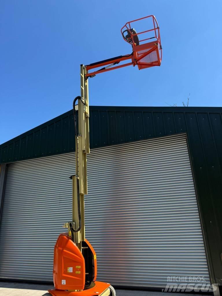 JLG Toucan 10 E-L 垂直升降工作台