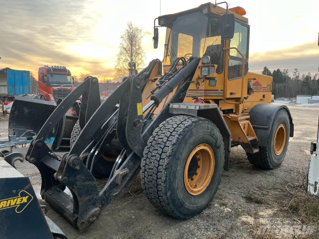 Ljungby L 10 輪胎式裝載機