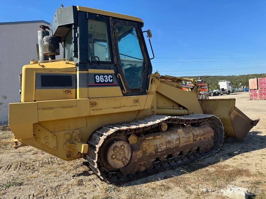 CAT 963 C 推土機