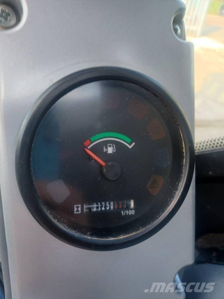 Yanmar SV 15 小型挖土機/掘鑿機<7t(小型挖掘機)