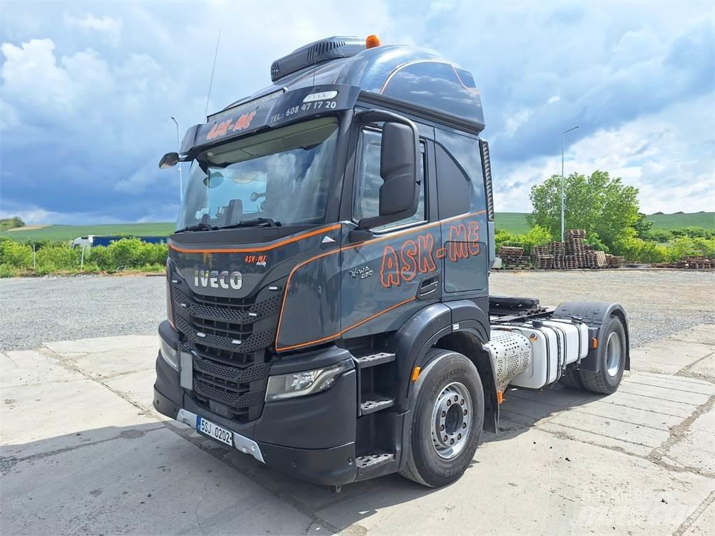 Iveco X-WAY 480 曳引機組件