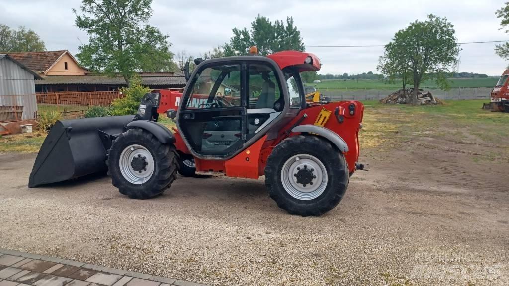 Manitou MLT 735 LSU 伸縮臂操作車