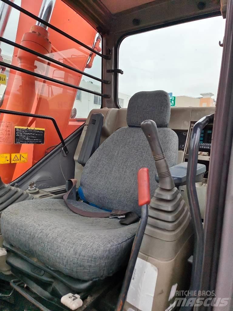 Hitachi ZX 135 US 履帶式 挖土機/掘鑿機/挖掘機