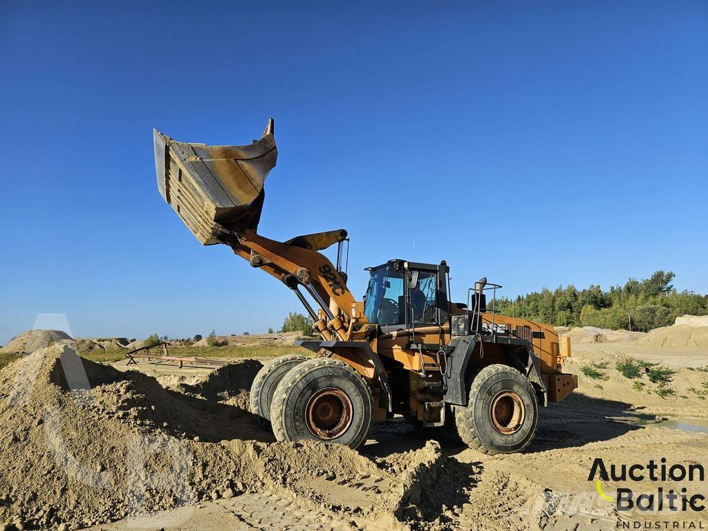 CASE 921C/2 輪胎式裝載機