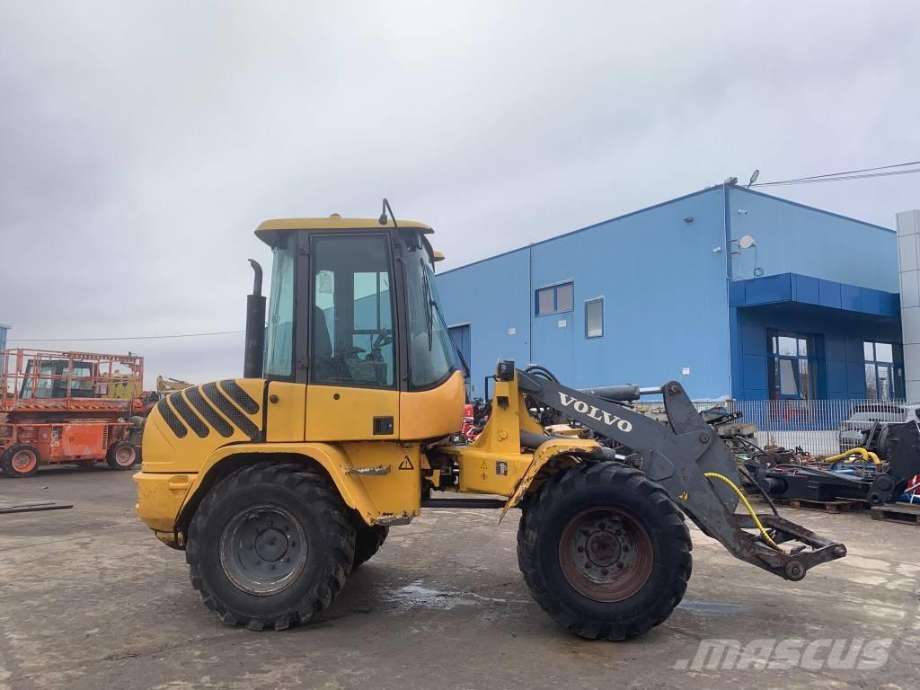 Volvo L 35 B 輪胎式裝載機