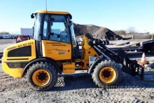 JCB 407 輪胎式裝載機